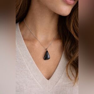 Hematite Polished Pendant – NWOT